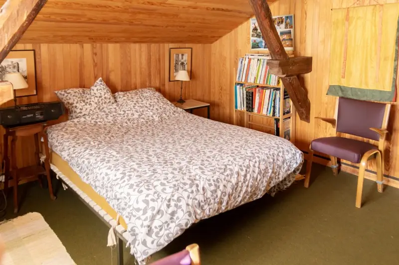 Deuxième chambre double sous le toit